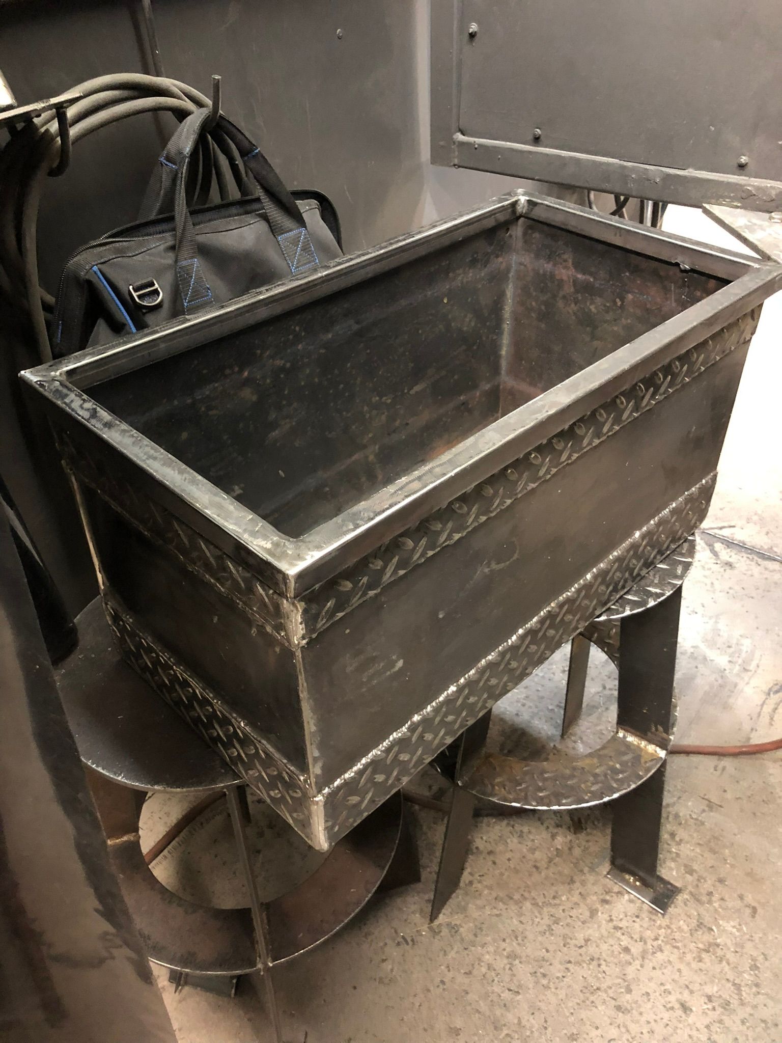 Custom steel planter